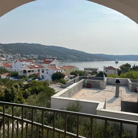 Apartments Pralija Sevid Exterior photo