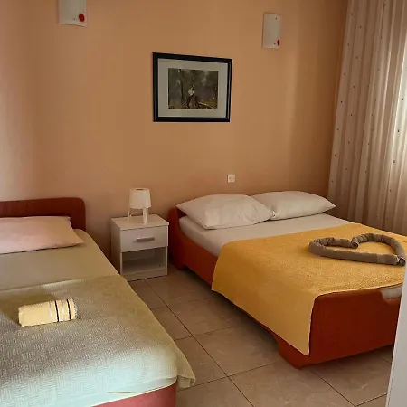 Apartments Pralija Sevid Exterior photo