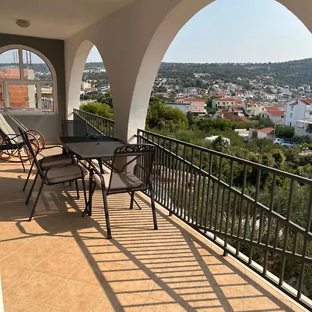 Apartments Pralija Sevid Exterior photo