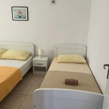 Apartments Pralija Sevid Exterior photo