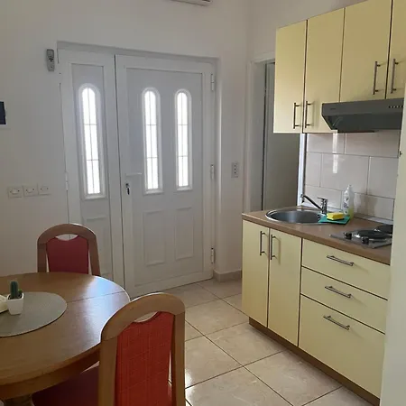 Apartments Pralija Sevid Exterior photo
