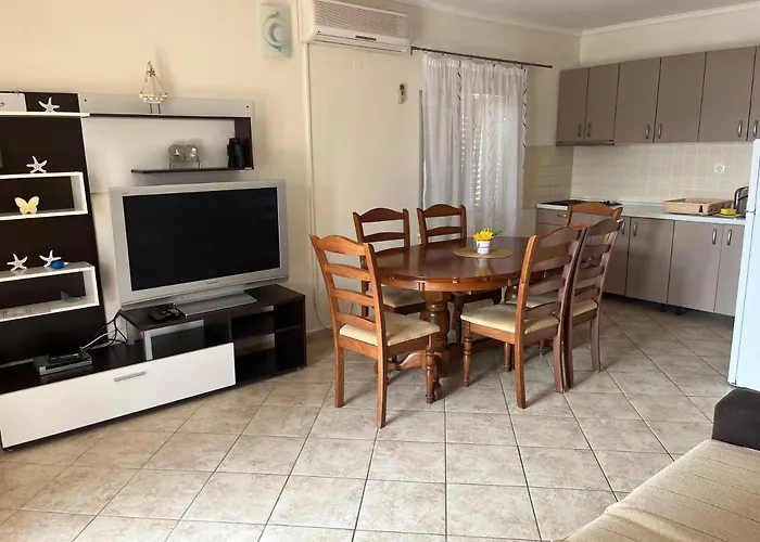 Apartments Pralija