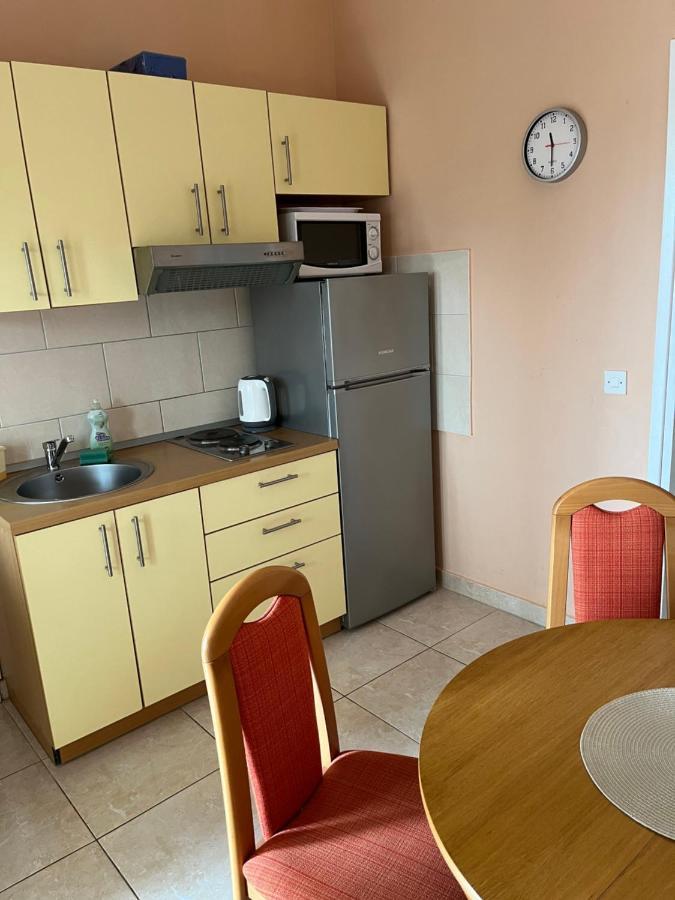 Pralija Apartment *